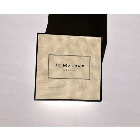 Jo Malone English Pear & Freesia Scent To Go - Picture 2 of 4